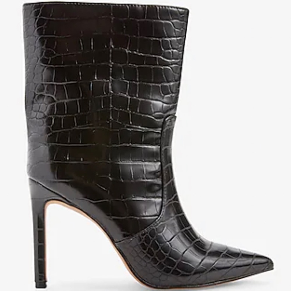 Express woman’s  Heel Boots